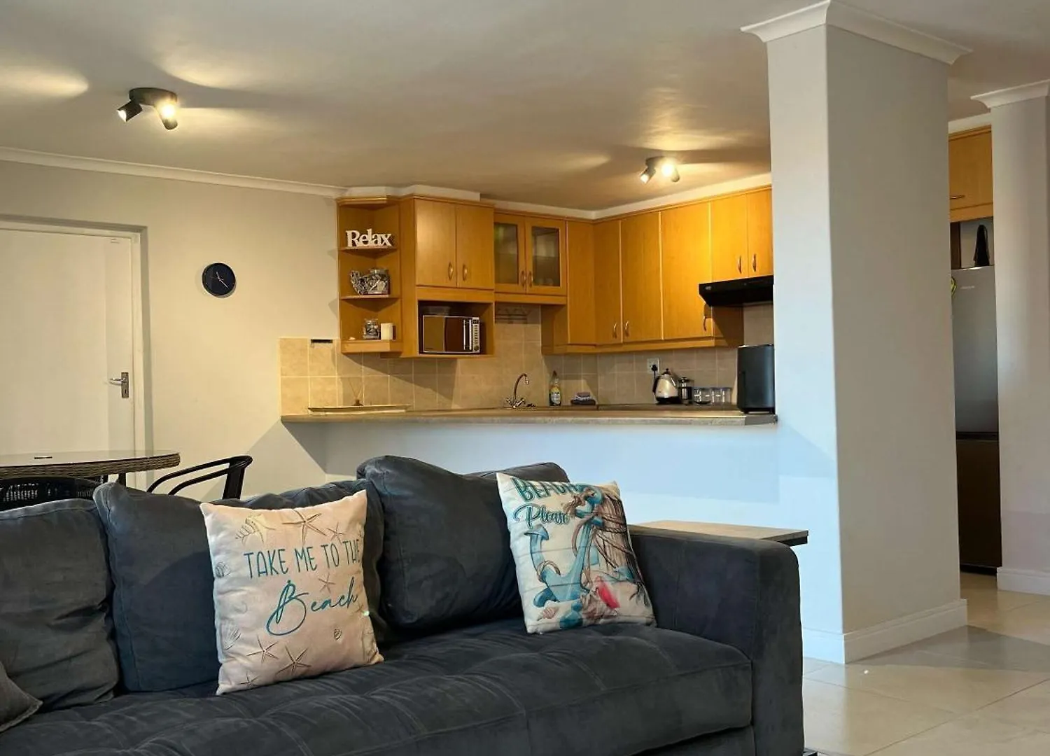 Apartment South Shore Stay - Family-Friendly Stay By The Sea Fish Hoek South Africa