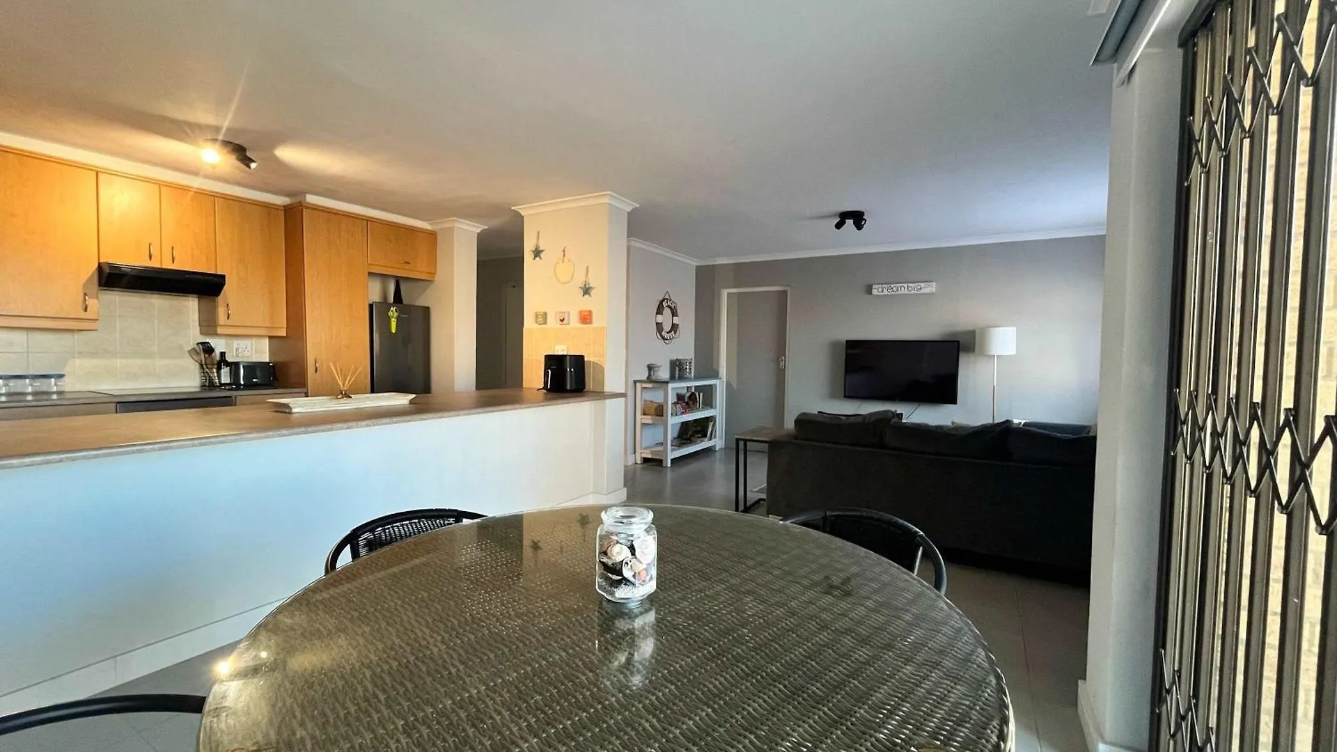 South Shore Stay - Family-Friendly Stay By The Sea Fish Hoek 0*,